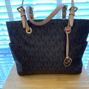 Michael Kors tote